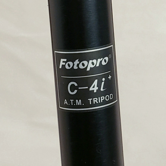 Fotopro C4i Camera Tripod In Red - Picture 8 of 15